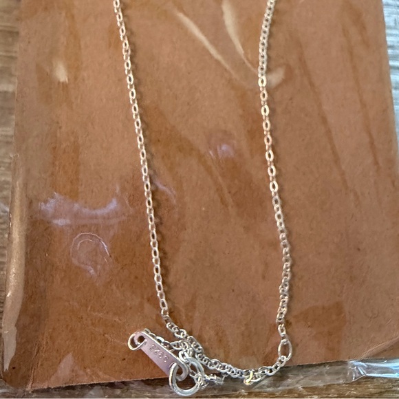 925 Sterling Silver Necklace with Crystal Heart Pendant - Picture 4 of 8